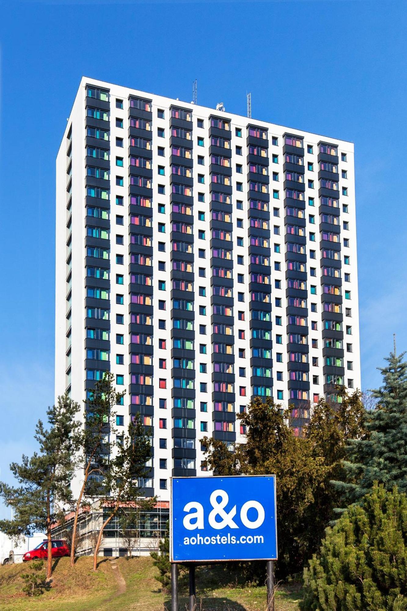 A&o Rhea Hostel *